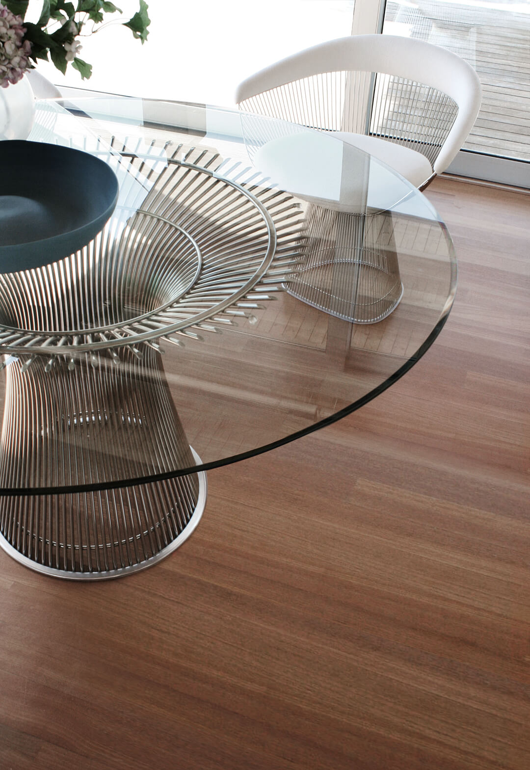 Platner Arm side chair and table