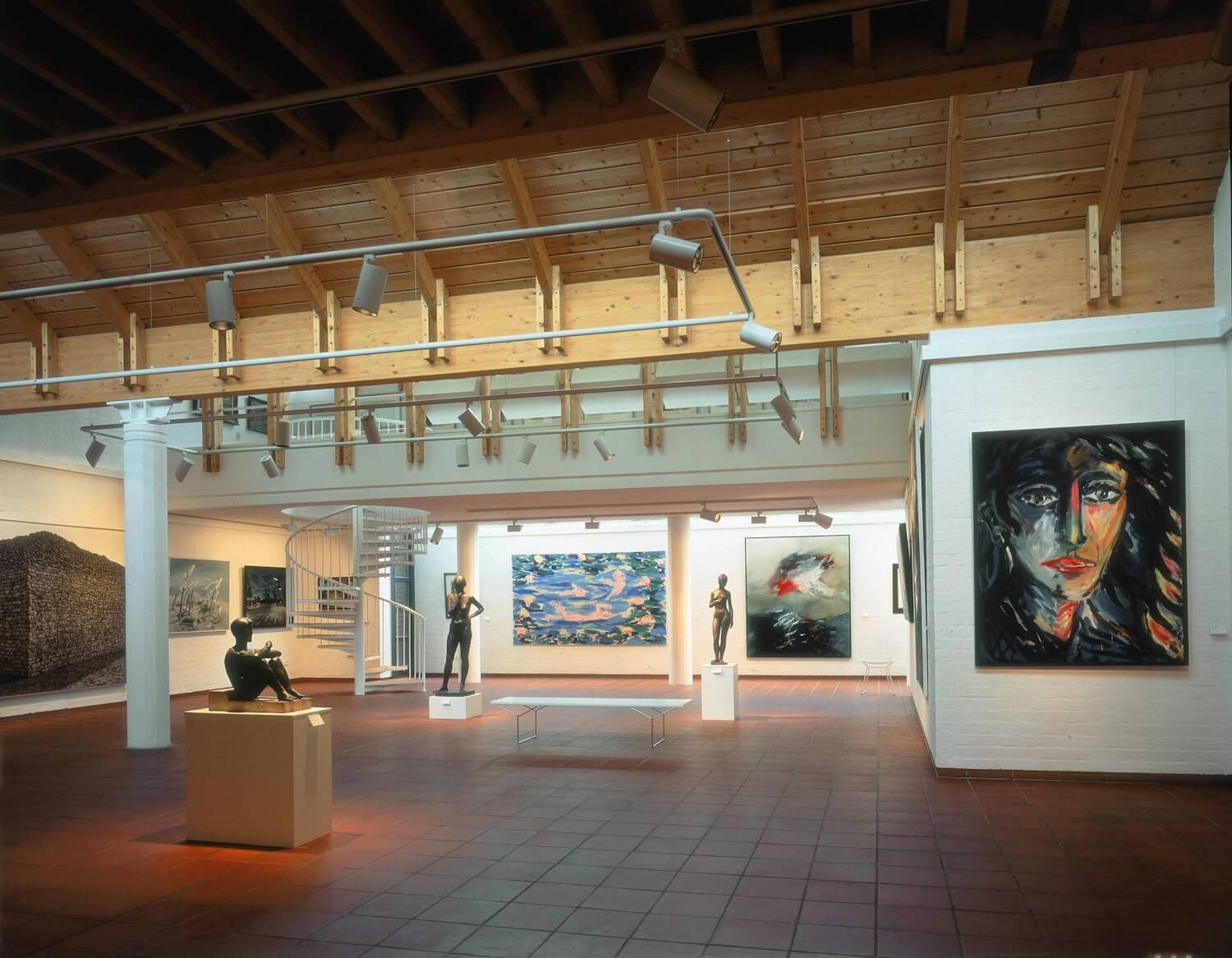 Bertoia Bench in a museum