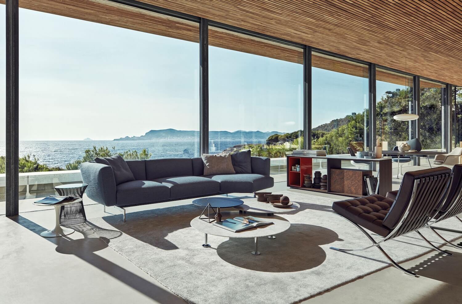 Avio Sofa in a luxuty home